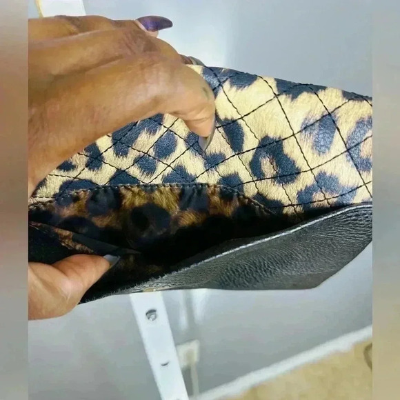 ❤️Jessica Simpson Black & Leopard Print Faux Leather Crossbody Bag - Picture 6 of 7